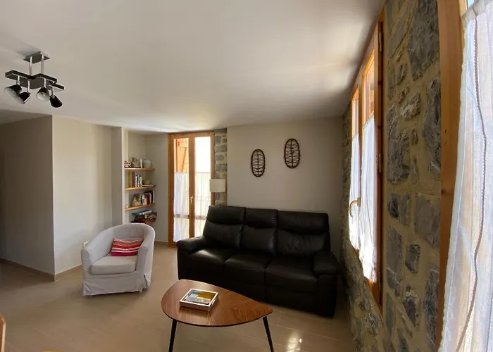 Casa Francho 3 *